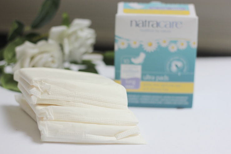 NatraCare Organic Pads And Cleansing Makeup Removal Wipes Review 2