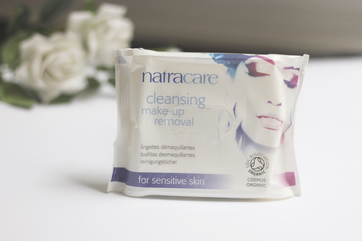 NatraCare Organic Pads And Cleansing Makeup Removal Wipes Review 3