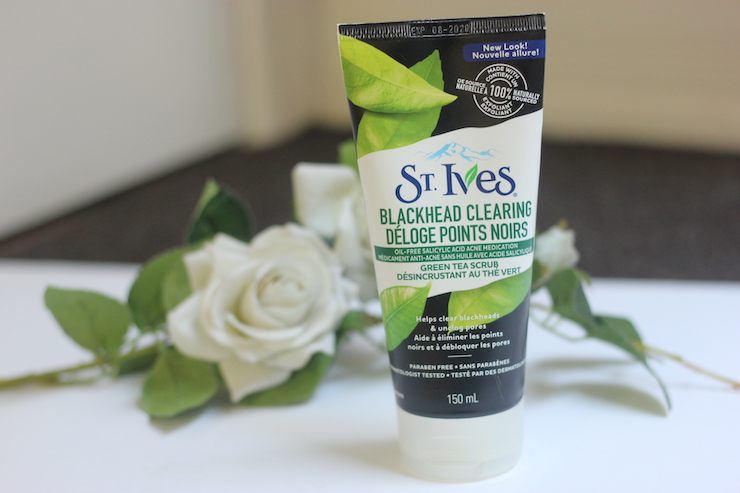 St Ives Blackhead Clearing Green Tea Scrub Review 1