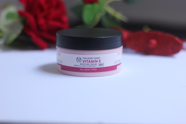 The Body Shop Vitamin E Moisture Cream Review 1